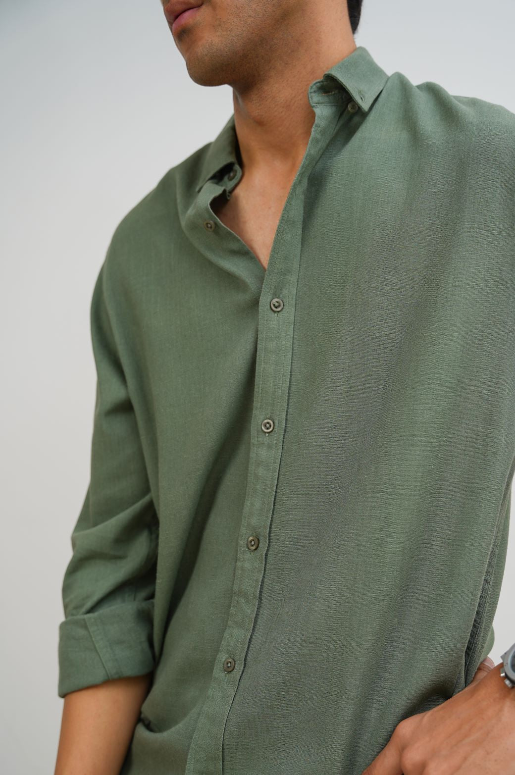 GREEN LINEN BUTTON COLLAR SHIRT