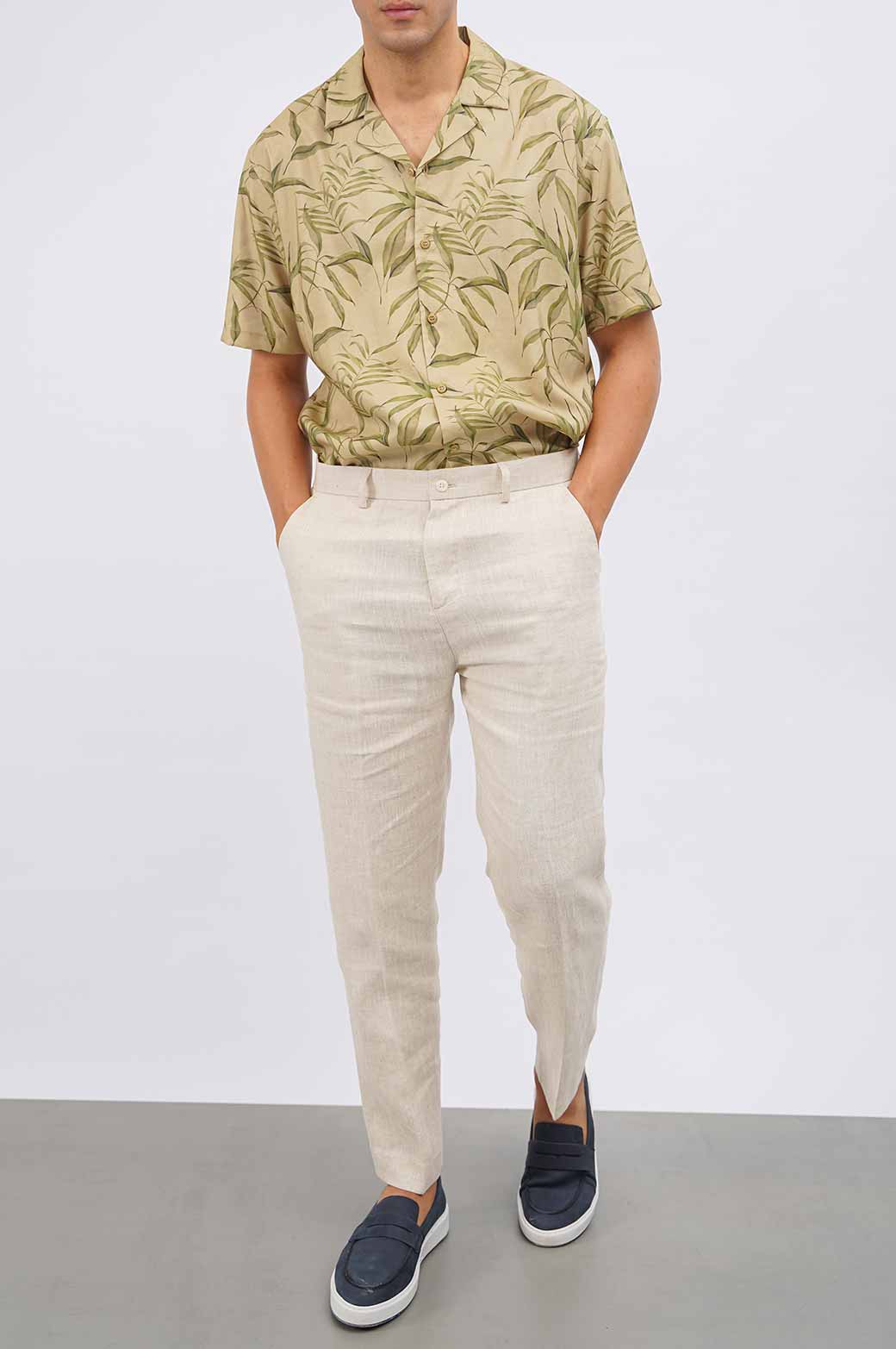MULTI LEAF PRINT SAFARI SHIRT