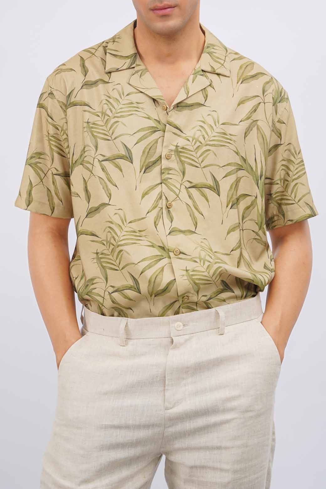 MULTI LEAF PRINT SAFARI SHIRT