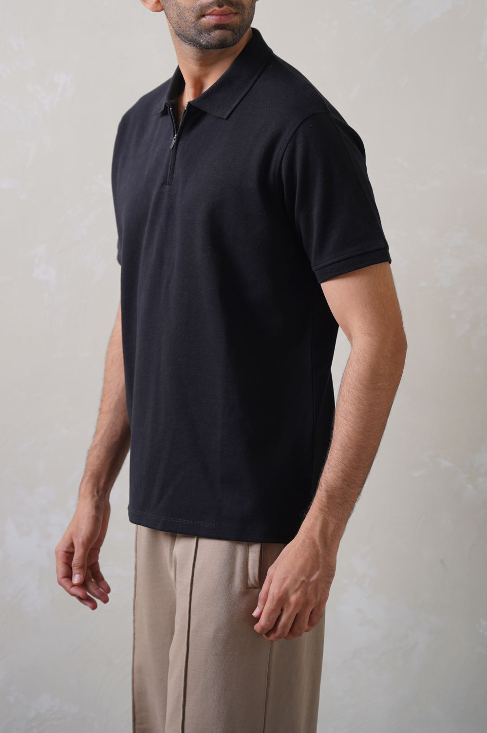 BLACK QUATAR ZIP POLO