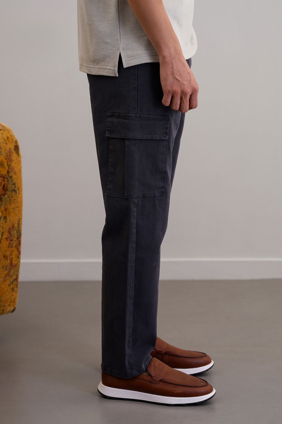 GREY EASY TAPERED CARGOS