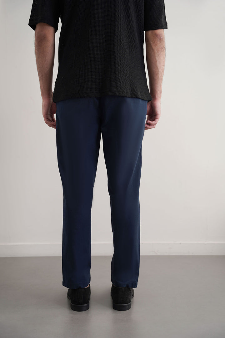 NAVY STRAIGHT FIT CHINOS