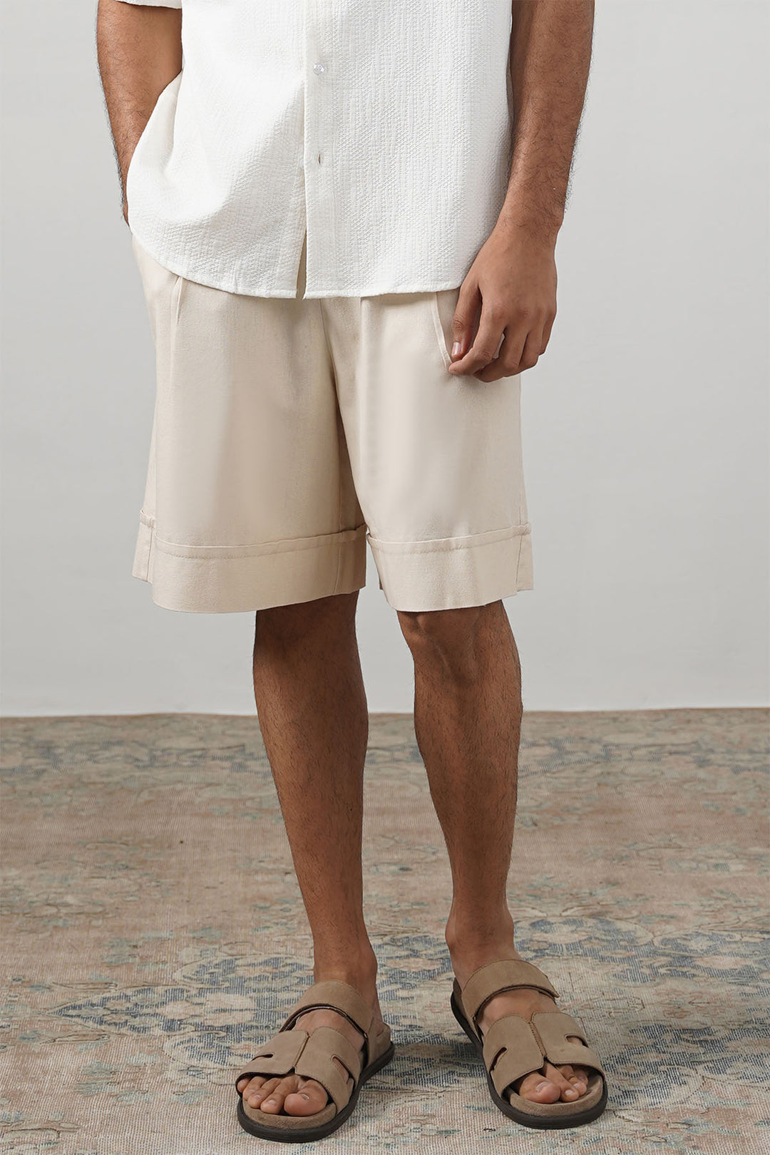 BEIGE LINEN BLEND SHORTS