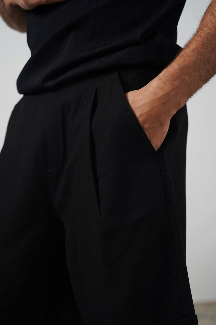 LINEN BLEND SHORTS