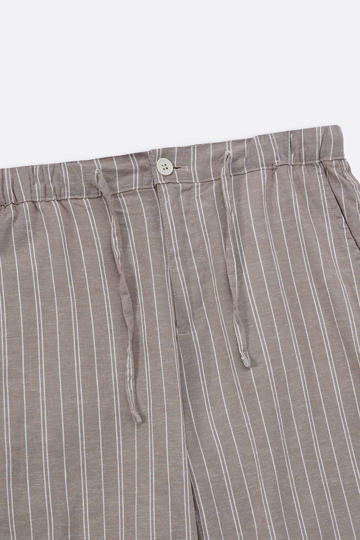 BEIGE STRIPED SHORTS WITH LINEN