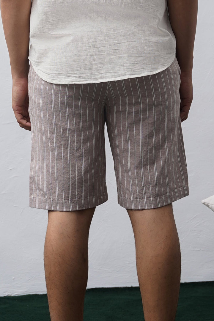 BEIGE STRIPED SHORTS WITH LINEN