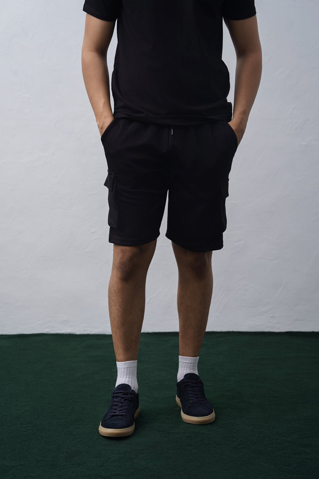 BLACK NEOPRENE CARGO SHORTS