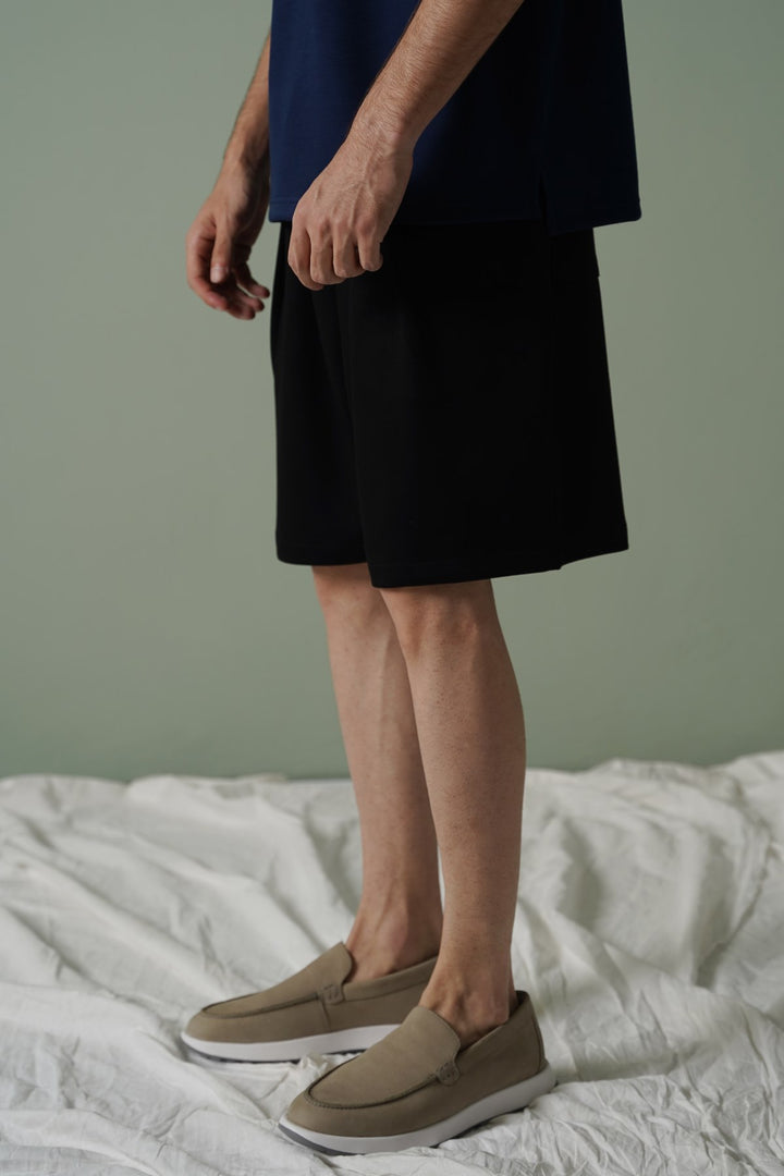 BLACK KNITTED EASY SHORTS
