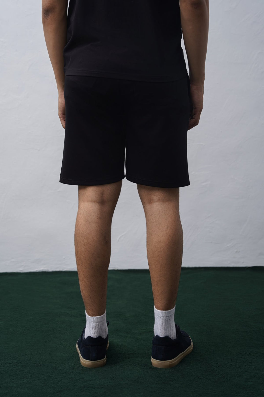 BLACK NEOPRENE CLASSIC SHORTS
