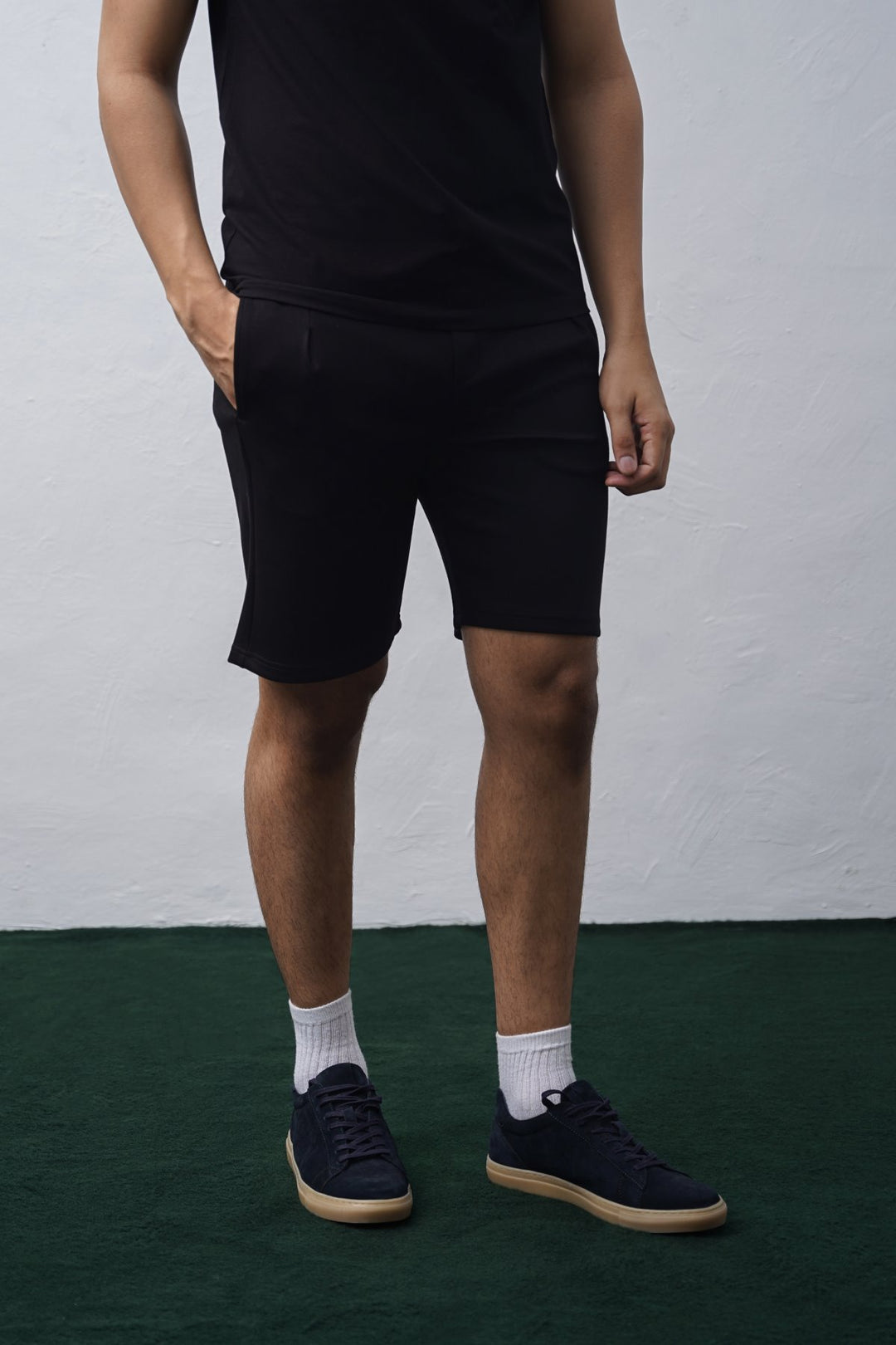BLACK NEOPRENE CLASSIC SHORTS