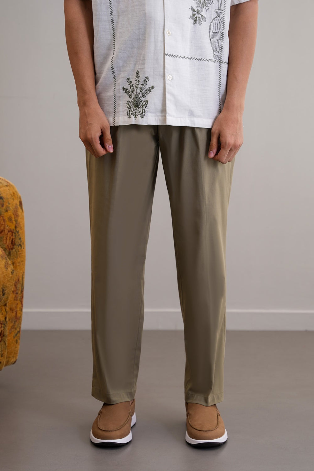 KHAKI LIGHT COTTON PANTS