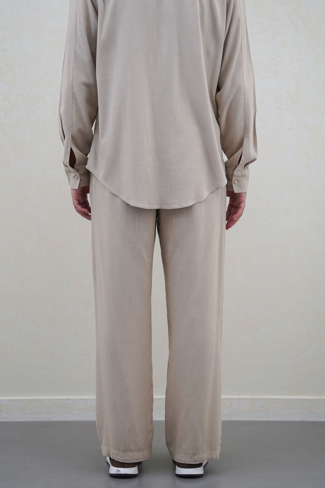 BEIGE RELAXED TROUSERS