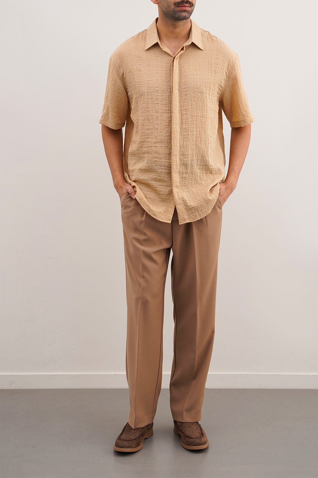 BEIGE SEERSUCKER HALFSLEEVES SHIRT