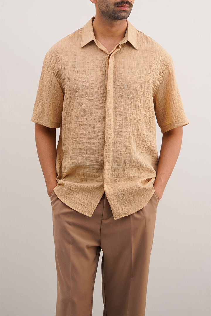 BEIGE SEERSUCKER HALFSLEEVES SHIRT