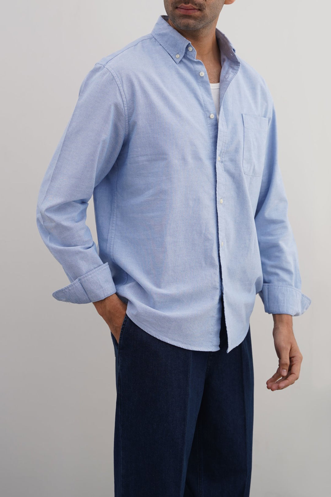 LIGHT BLUE OXFORD SHIRT