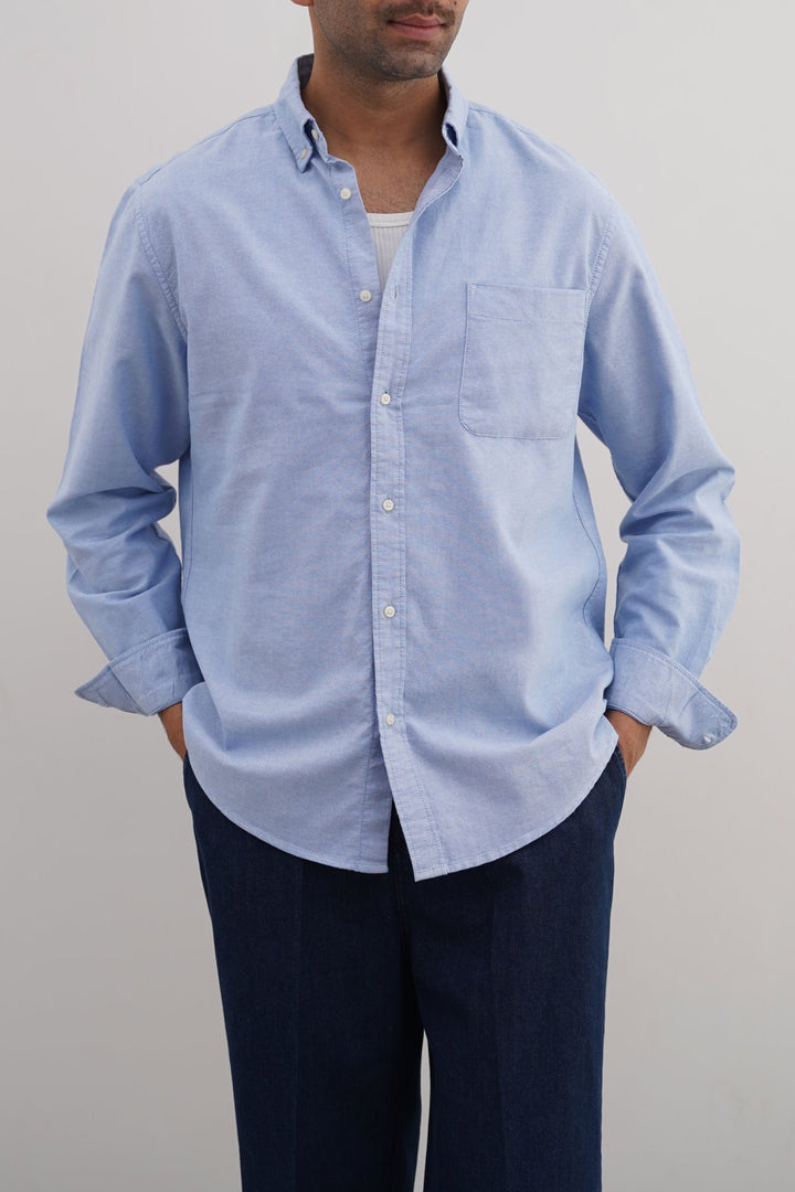 LIGHT BLUE OXFORD SHIRT