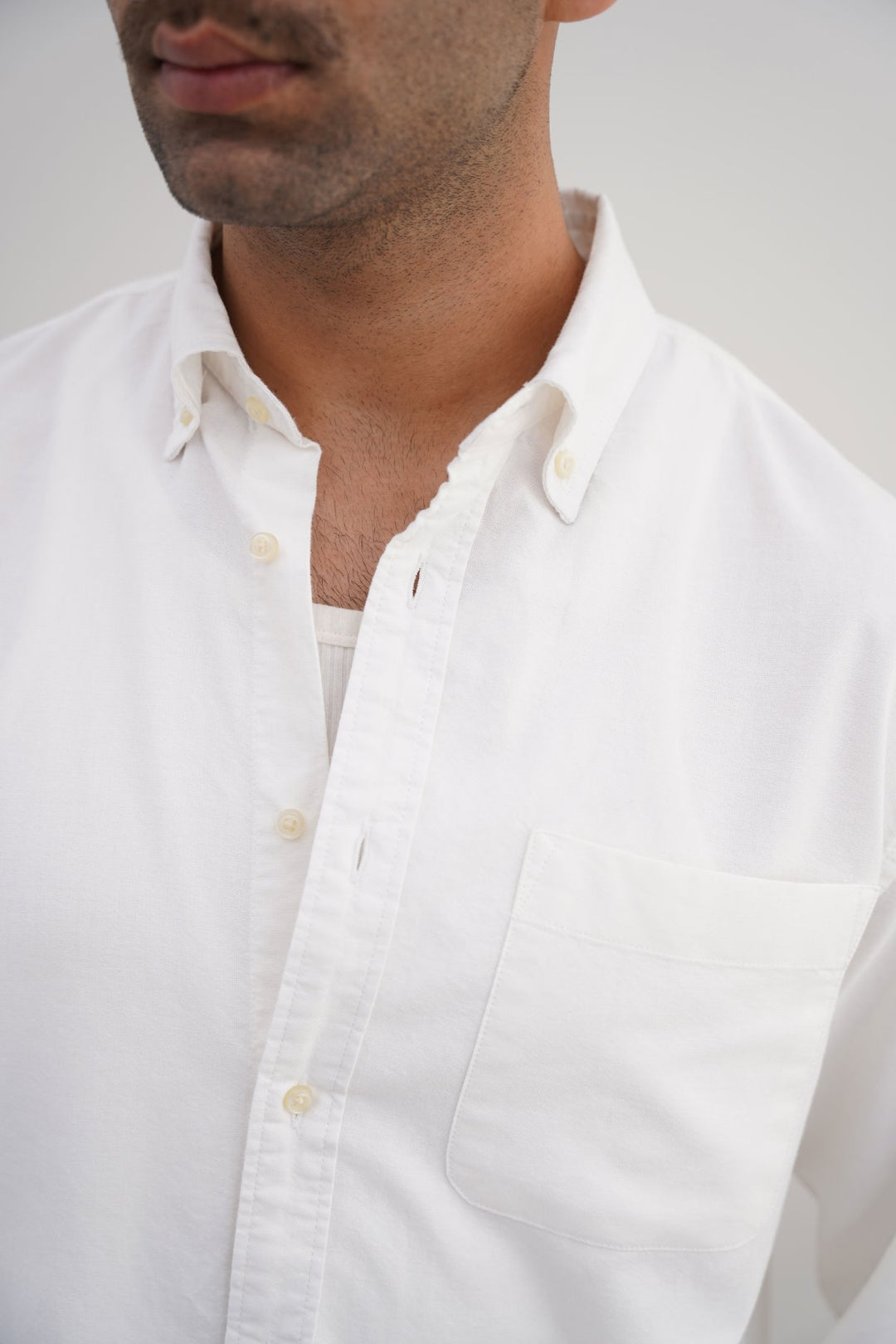 WHITE OXFORD SHIRT