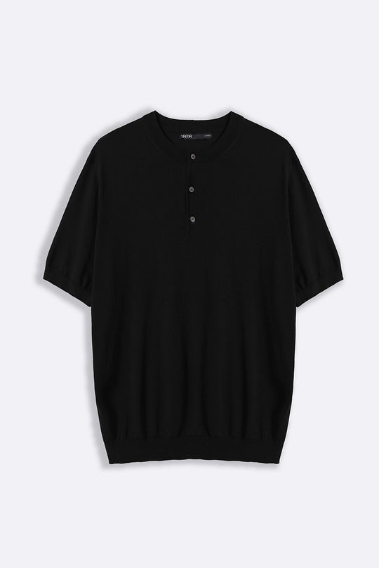 BLACK TIMELESS HENLEY