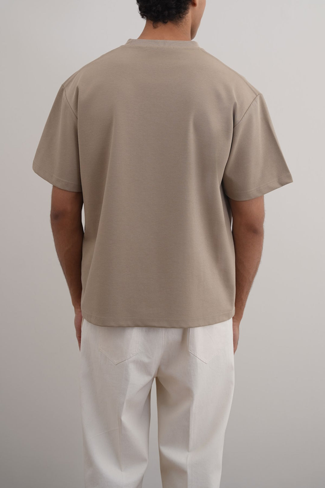 KHAKI TEXTURED KNITTED CREW