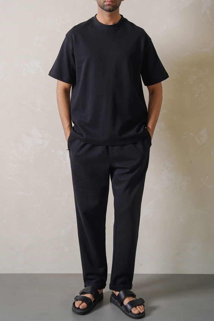BLACK INTERLOCK TEE