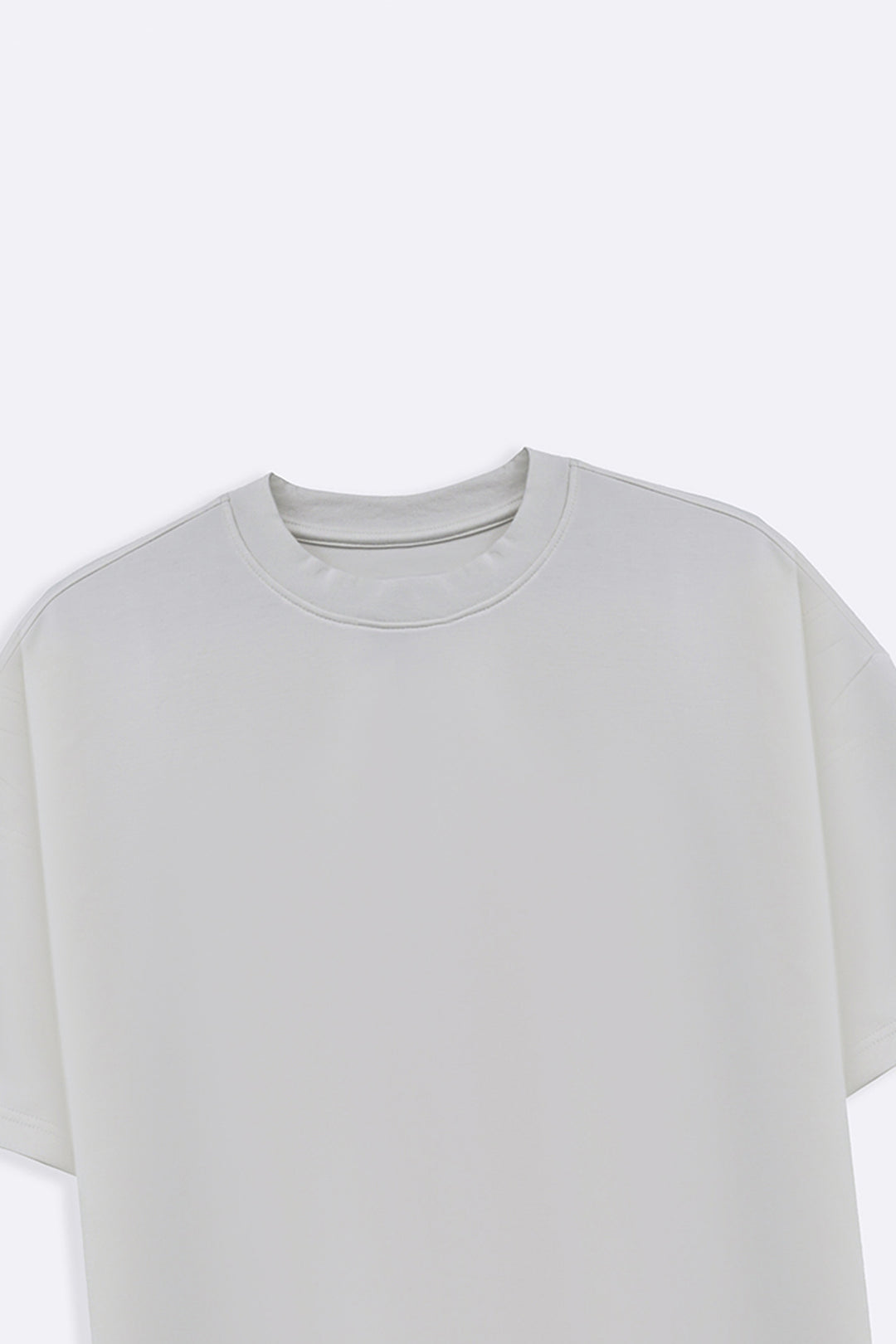 WHITE BOXY TEE