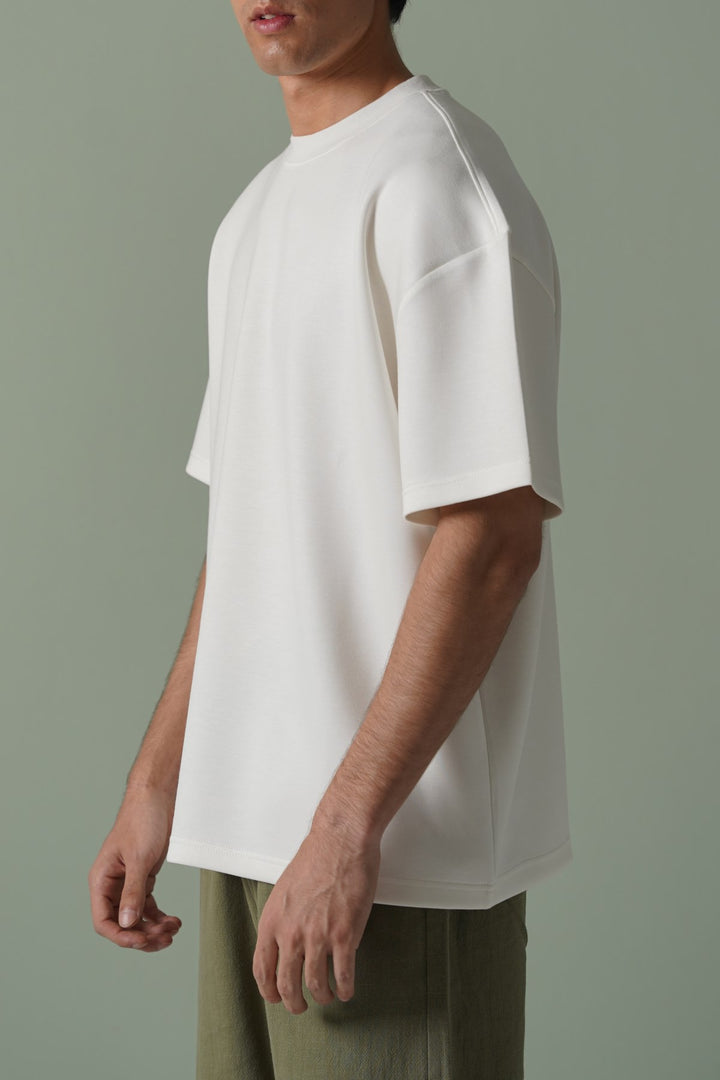 WHITE BOXY TEE