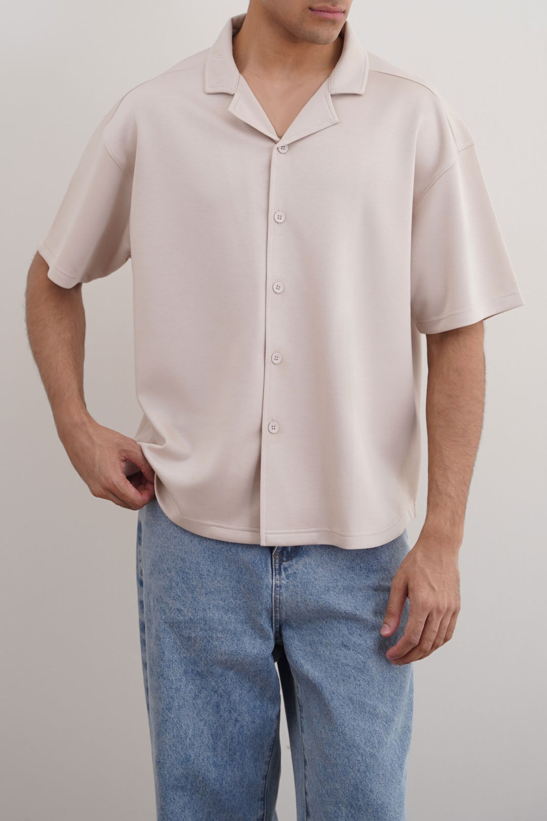 BEIGE KNITTED RESORT SHIRT