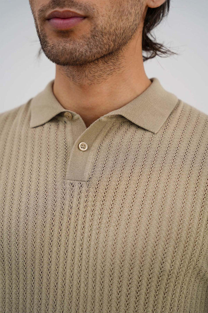 TEXTURED POLO