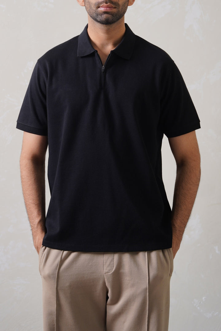 BLACK QUARTER ZIP POLO