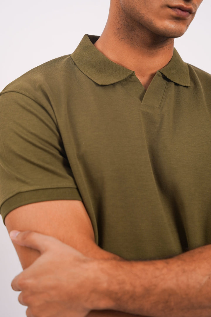 OLIVE JOHNNY COLLAR POLO