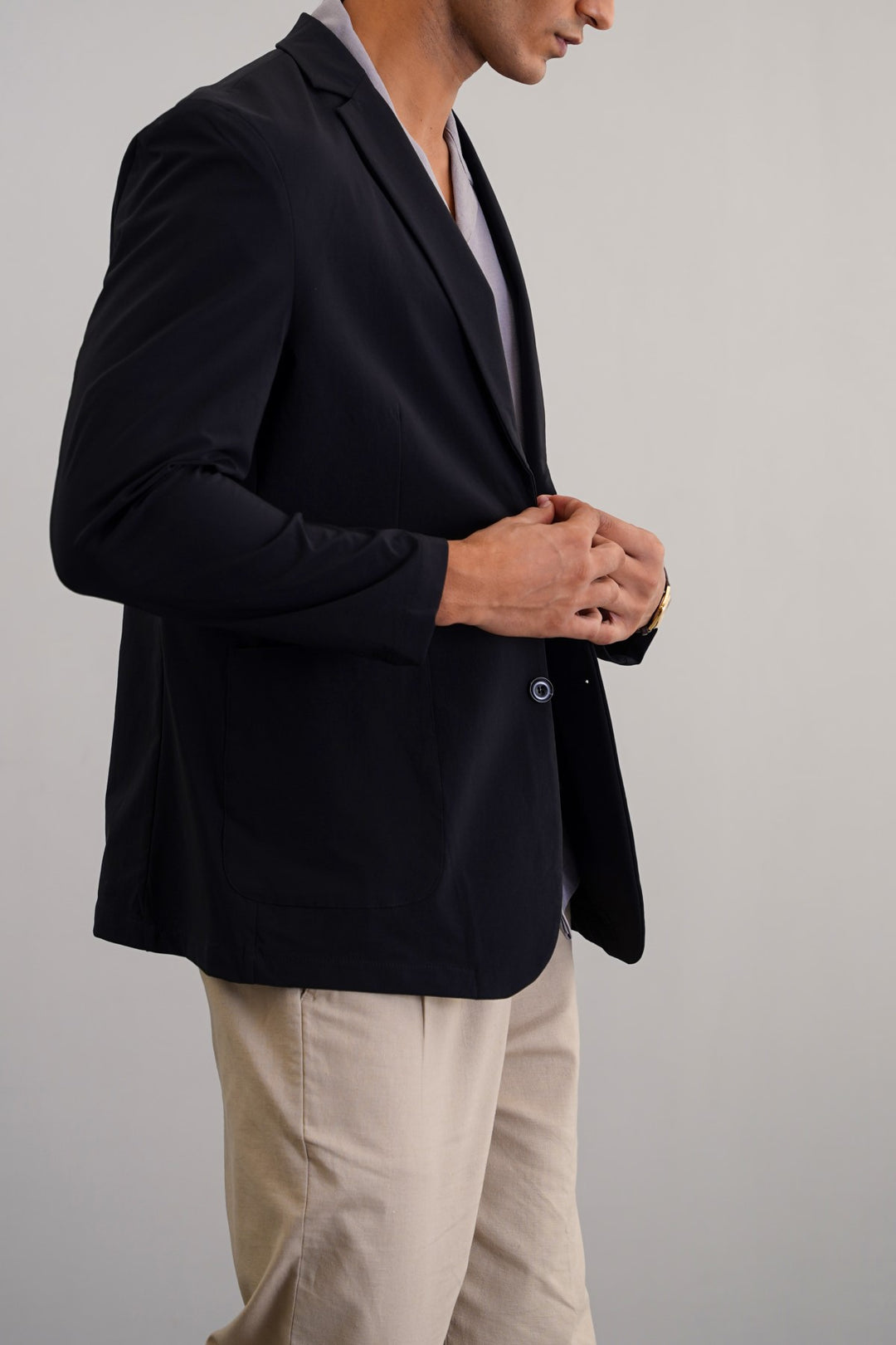 BLACK PERFORMANCE BLAZER