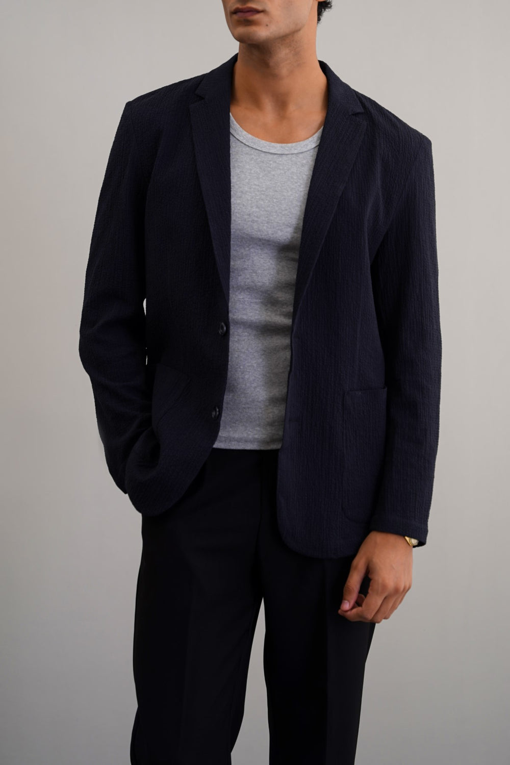 NAVY SEERSUCKER BLAZER