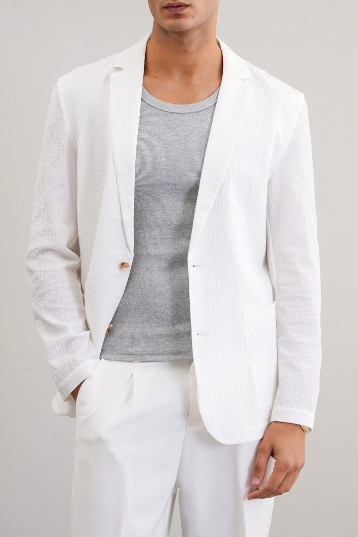 WHITE SEERSUCKER BLAZER
