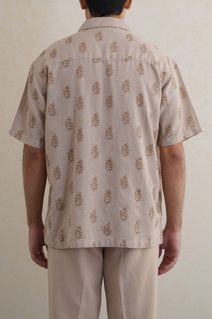 BEIGE SCREEN PRINT SAFARI SHIRT