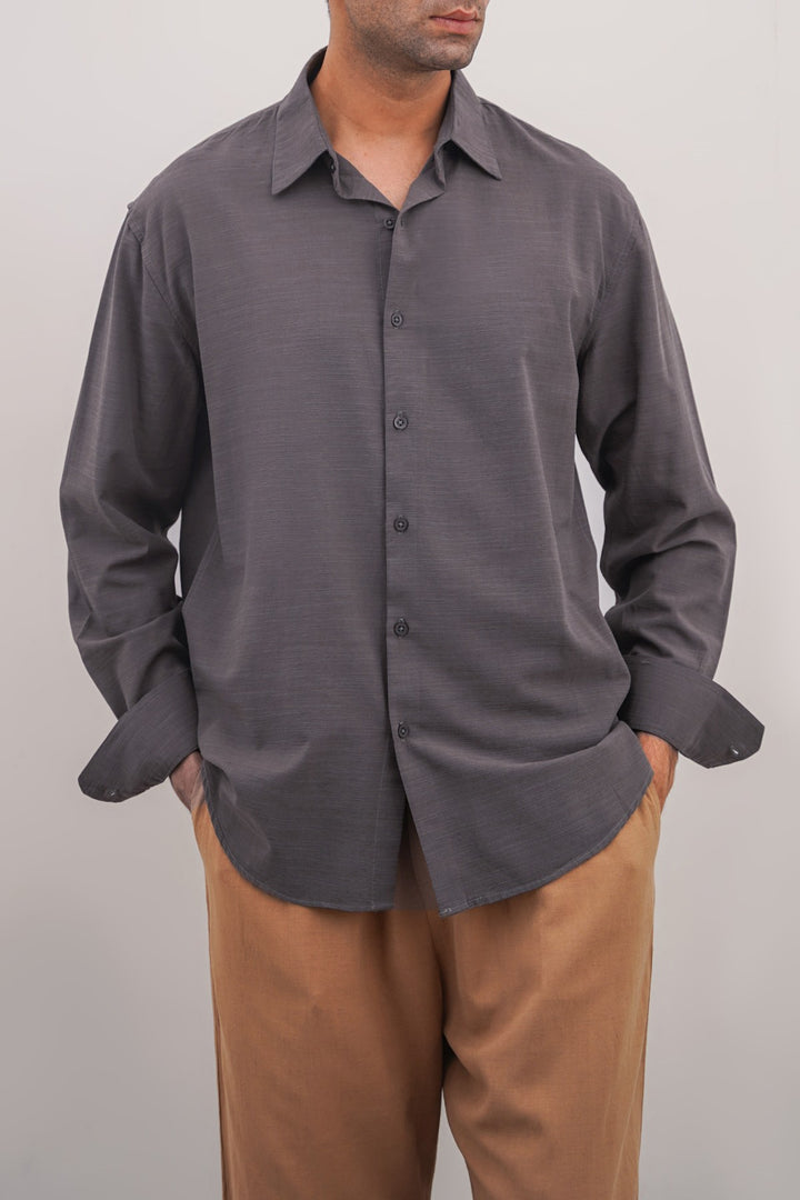 CLASSIC BUTTON DOWN SHIRT