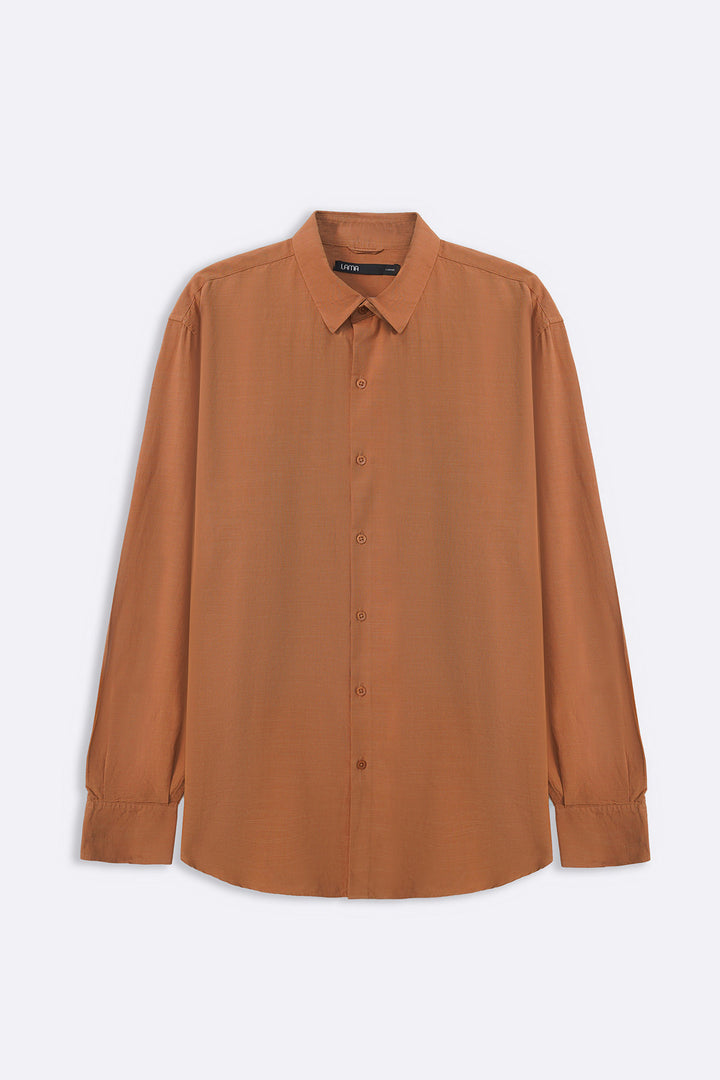 CLASSIC BUTTON DOWN SHIRT