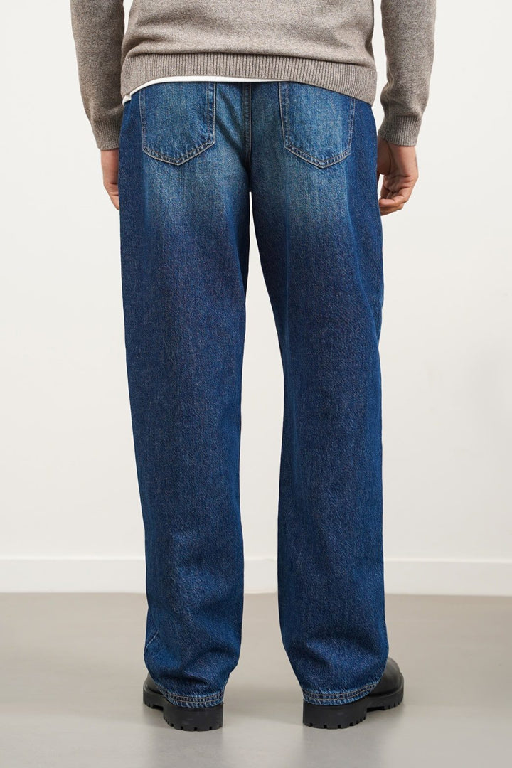 BLUE REGULAR STRAIGHT FIT JEANS