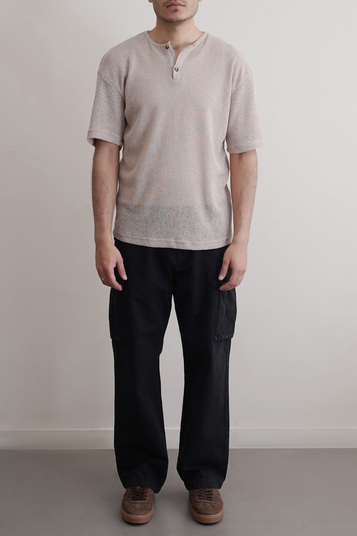BLACK RELAXED CARGO JEANS