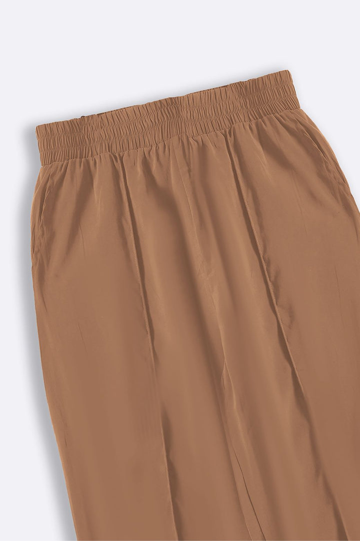 BROWN STONEWASH PLEATED TROUSERS