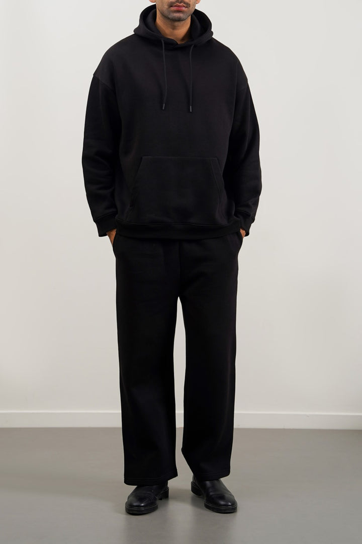 BLACK STRAIGHT PANTS WITH DRAWSTRING