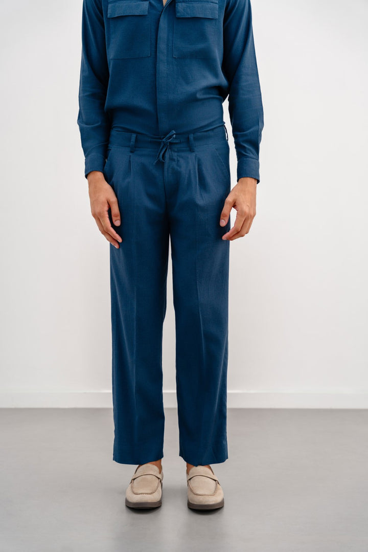 NAVY LINEN PLEATED TROUSERS