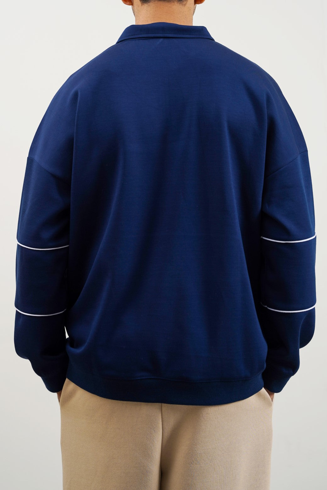 NAVY MOCK-NECK SWEATSHIRT