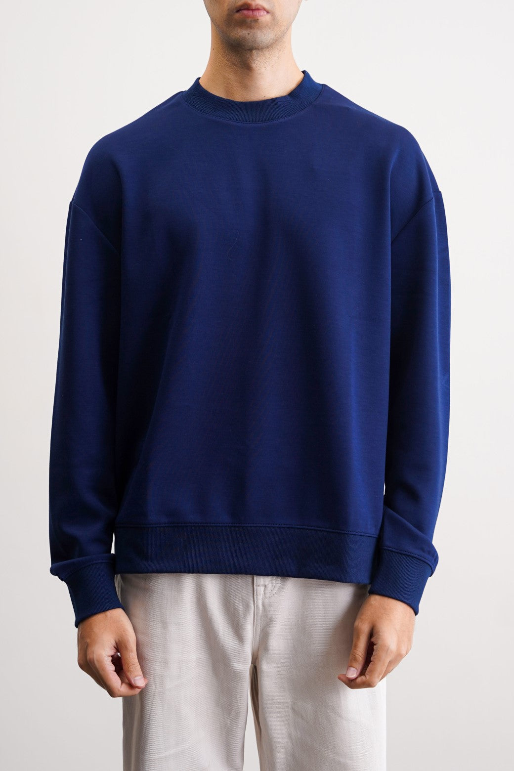 NAVY RELAXED SCUBA SWEATSHIRT