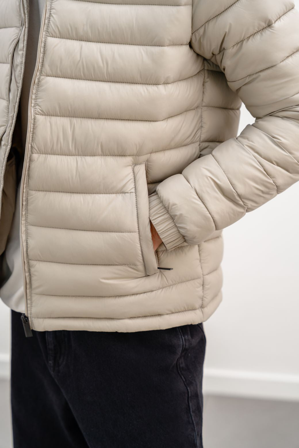 BEIGE REGULAR PUFFER