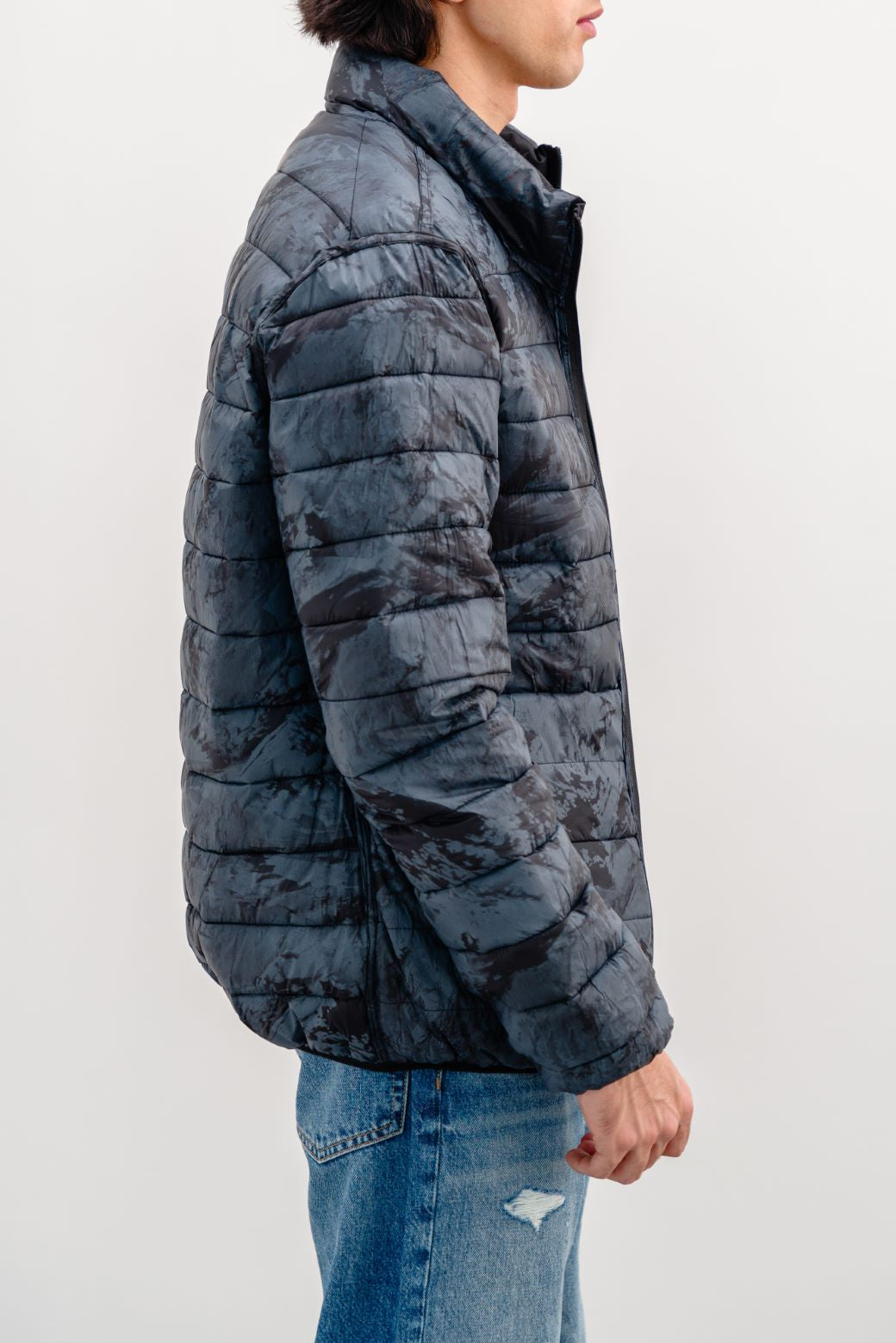 BLACK REVERSIBLE PUFFER JACKET