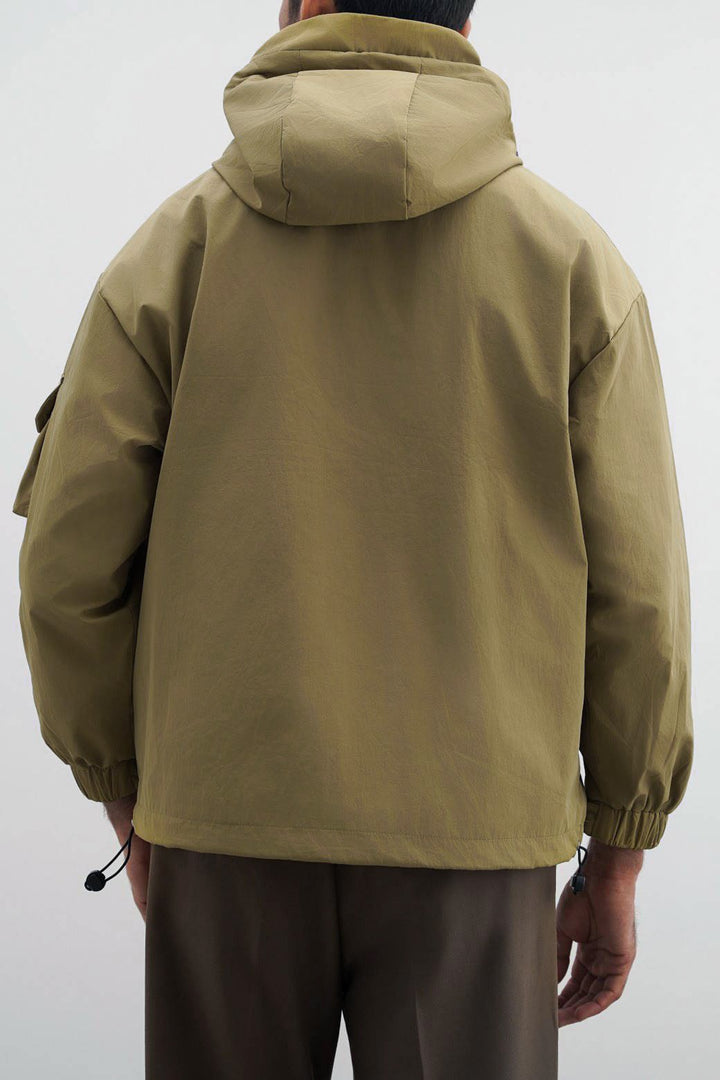 KHAKI PARACHUTE HOODED PULLOVER