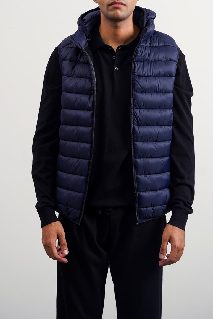 HOODED GILET