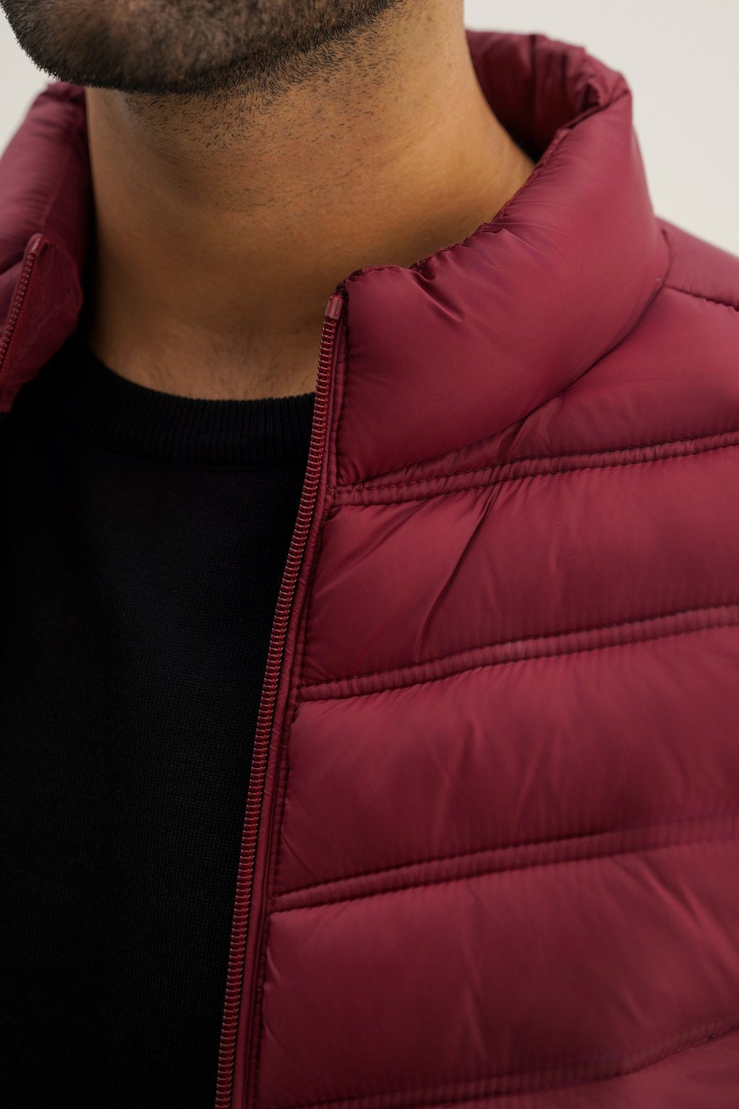 BURGUNDY REGULAR GILET