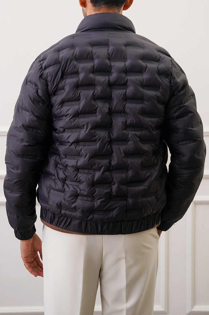 BLACK MATTE PATTERNED PUFFER