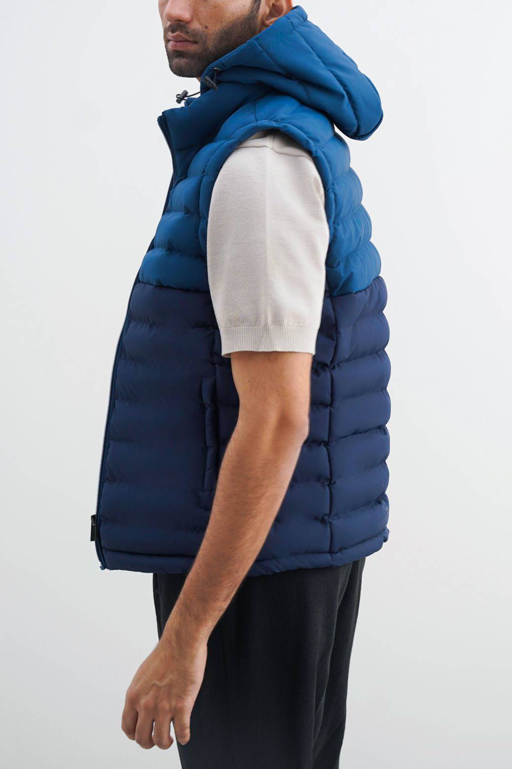 NAVY CONTRAST GILET